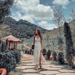 ĐẦM MAXI NƠ LƯNG XẺ TÀ