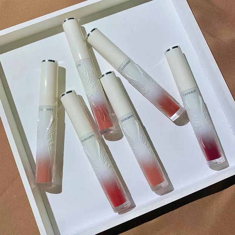 [Hàng mới về] Son Bóng Dưỡng Ẩm Chống Thấm Nước Lâu Trôi Tiện Dụng