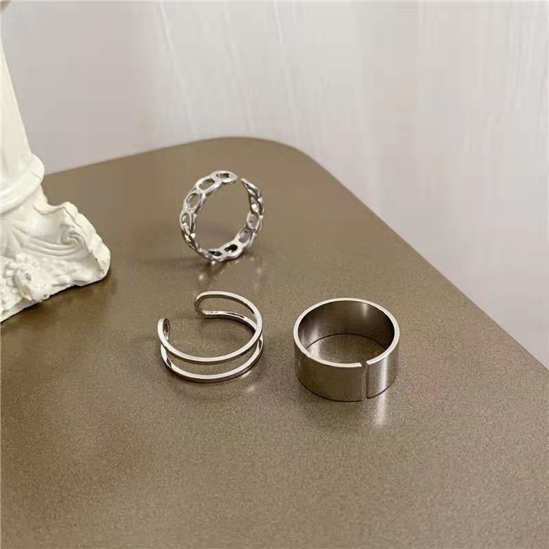 Nhẫn phong cách vintage sành điệu
