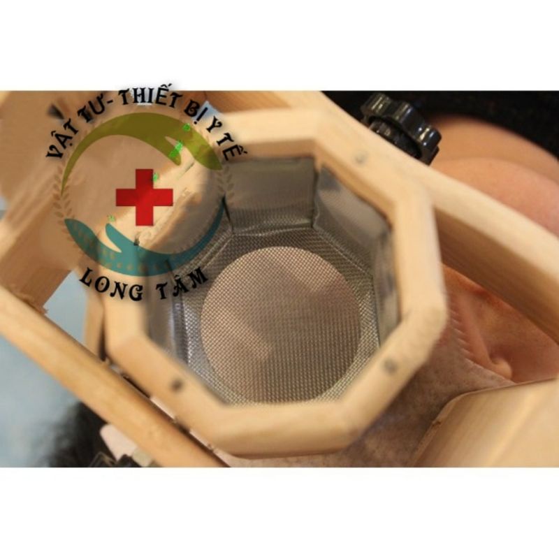 Dụng cụ xông mắt bằng ngải cứu nóng - chất liệu gỗ sồi