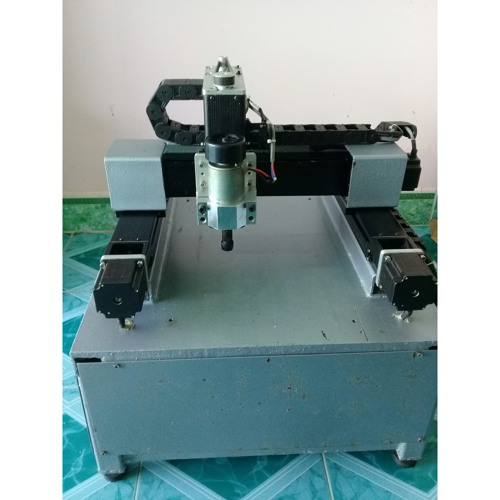 Máy CNC phay khung sắt hành trình 200x200x80mm