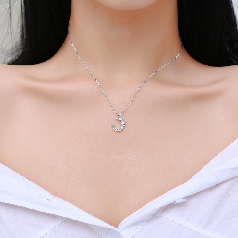 Mặt dây chuyền viên đá hình mặt trăng Hàn Quốc