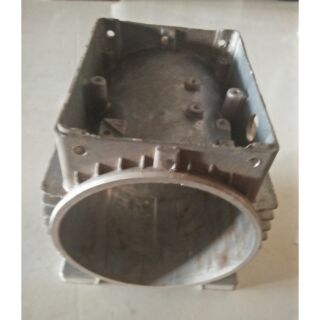 Vỏ bơm nước nữa ngựa DK - 15 - 370W