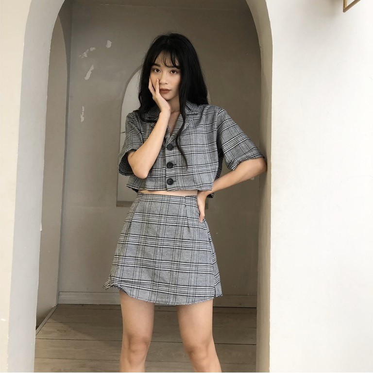 [freesize] SET ÁO SƠ MI CROPTOP KẺ CARO + CHÂN VÁY CHỮ A HOT - SET ÁO CROPTOP CỔ VEST FORM RỘNG 9 MÀU ( ảnh thật ) | BigBuy360 - bigbuy360.vn