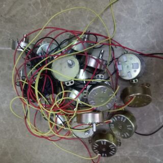 Moteur túp năng điện