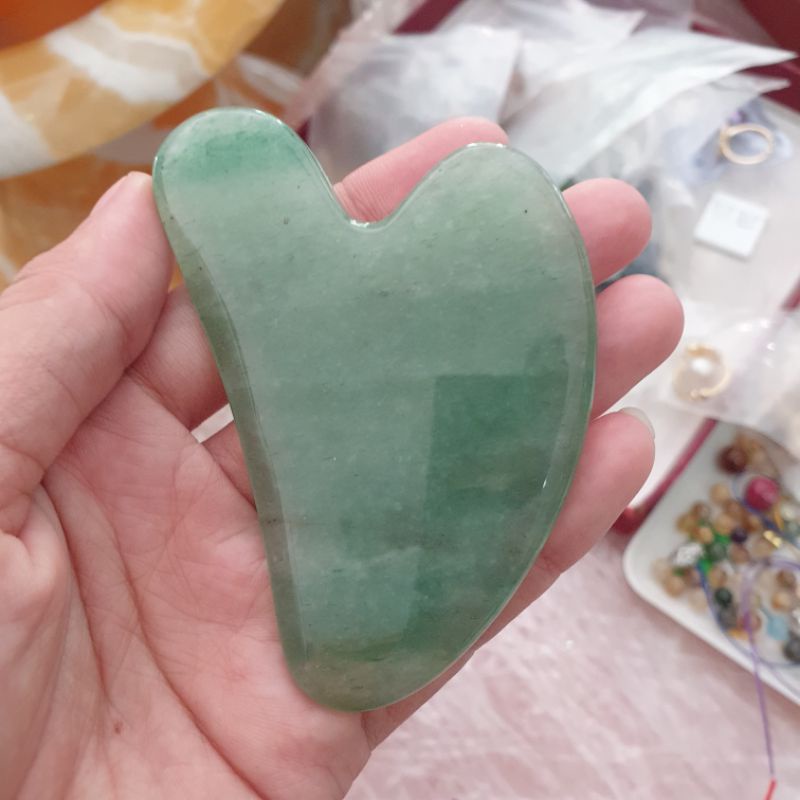 Sản phẩm massage mặt thach anh hồng, xanh