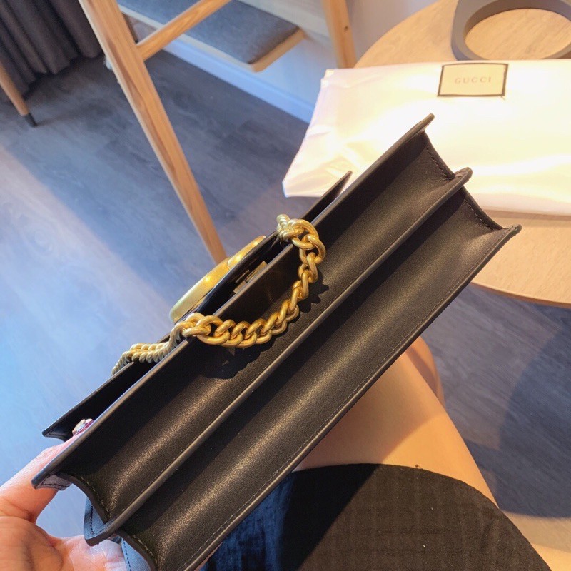 Túi xách Gucci màu đen size 28cm rất đẹp