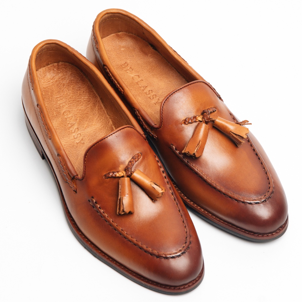 Giày Tây Cao Cấp TONKIN TASSEL LOAFER - Da Bò Ý Lót Trong Da Bò Mộc - Thương hiệu Be Classy