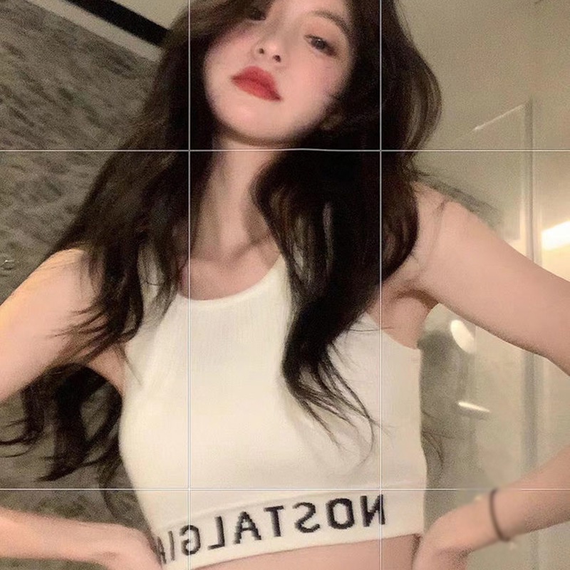 Áo Croptop Dệt Kim Mềm Mại Phong Cách Thể Thao Thời Trang Cho Nữ