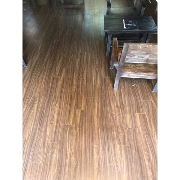 Thanh lý chỉ 149k/m2 Sàn gỗ chịu ẩm
