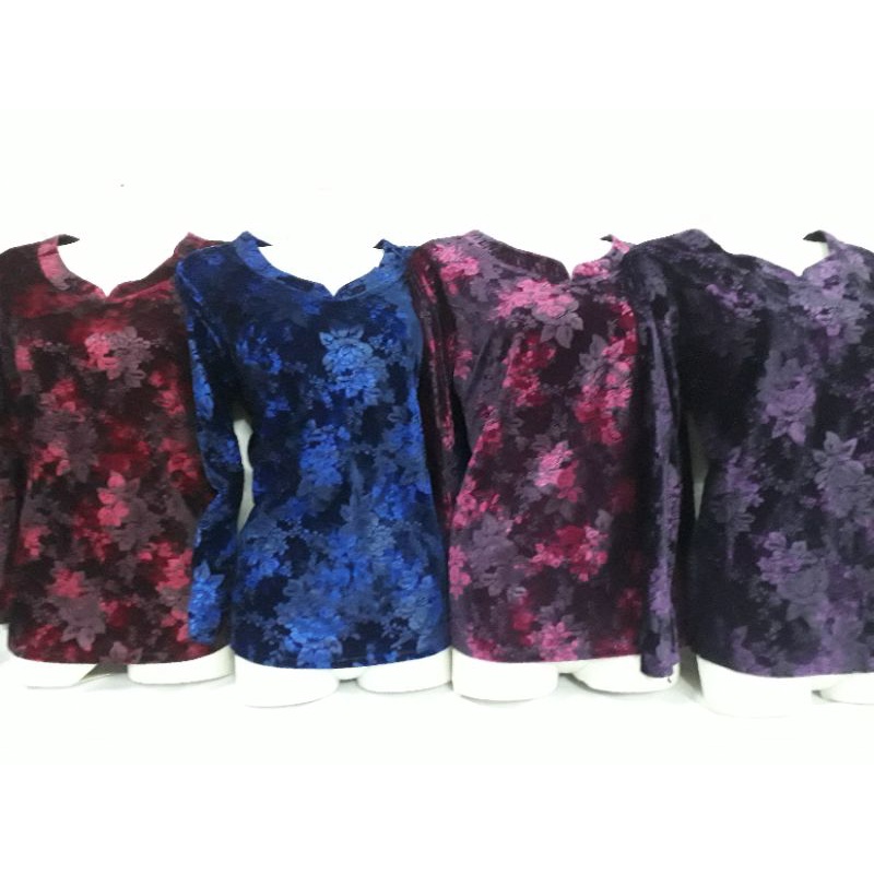 Áo nhung chui cổ tròn bà già