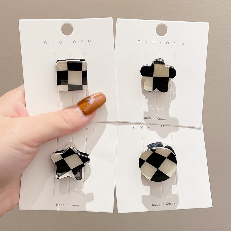 Kẹp Bảng Đen Và Trắng Thời Trang Hàn Quốc