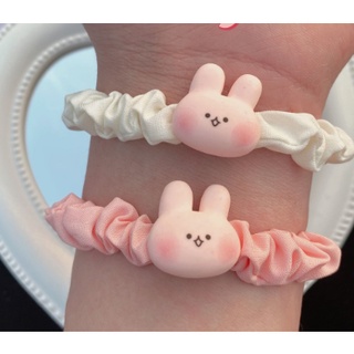 Cột tóc con thỏ xinh xắn