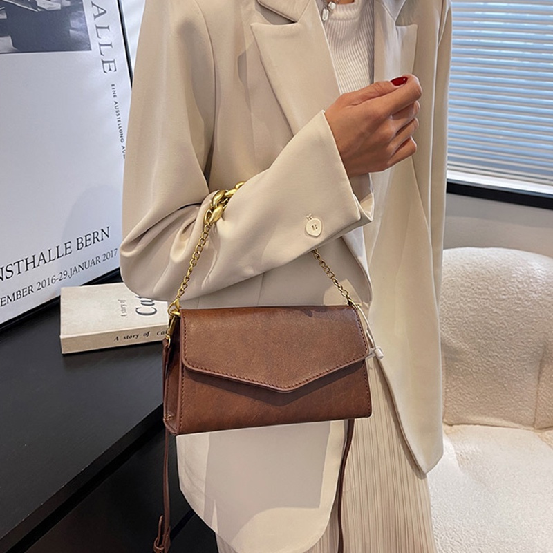 Túi đeo chéo IELGY dày dặn cỡ lớn phối dây xích phong cách cổ điển thường ngày thời trang cho nữ