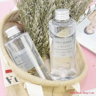 Toner Nước hoa hồng dành cho da dầu - Nước Hoa Hồng Muji Light Toning Water Light Chai 200ml