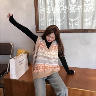 Áo Len Gile Nam Nữ, Gile Len TaoBao Kiểu Hàn Họa Tiết Thổ Cẩm Cổ Chữ V Form Rộng Thời Trang