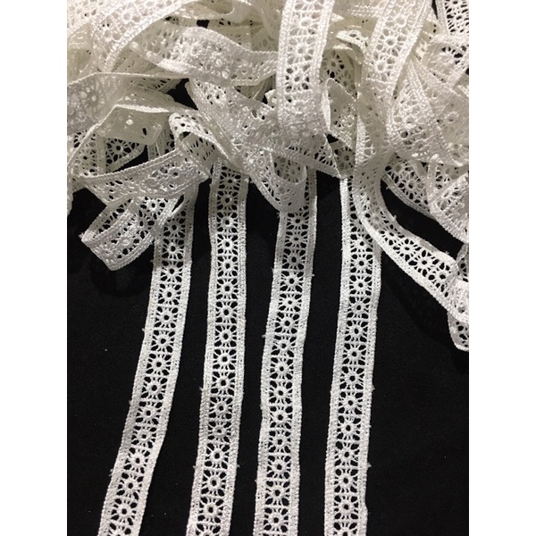 Ren chỉ trang trí