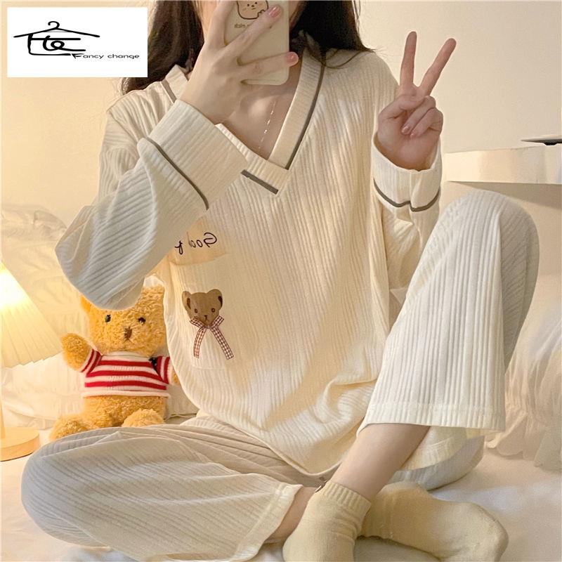 Bộ Đồ Ngủ Tay Dài Cổ Chữ V In Họa Tiết Gấu Dễ Thương Phong Cách Nhật Bản Cho Nữ