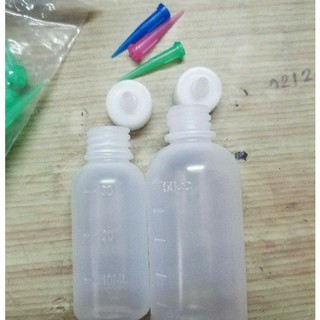 CHAI BÌNH LỌ NHỰA VẼ NÉT NỔI GẮN ĐẦU KIM 30ml 50ml 100ml