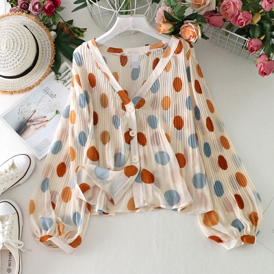 Áo Sơ Mi Chiffon Mỏng Tay Phồng Cổ Chữ V Dáng Rộng Họa Tiết Chấm Bi Xinh Xắn Cho Nữ