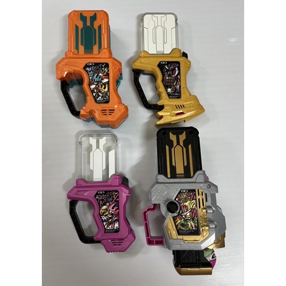 Đồ chơi Gashat DX -EX AID .