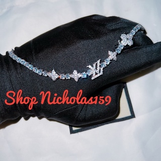 Lắc tay Lv full đá mạ bạch kim