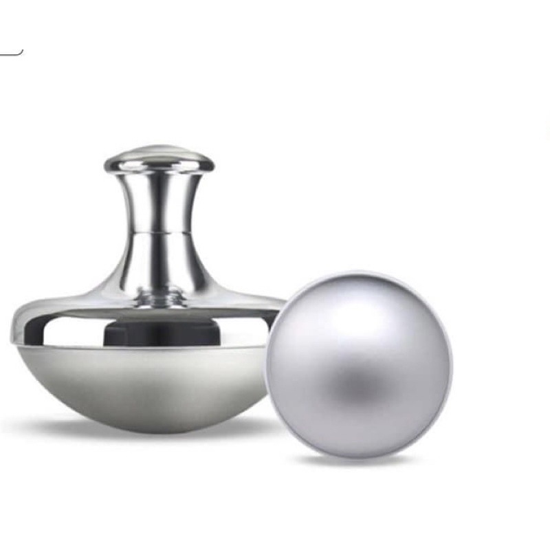 Thanh lăn lạnh đẩy tinh chất, se lỗ chân lông CHARMING COOLER