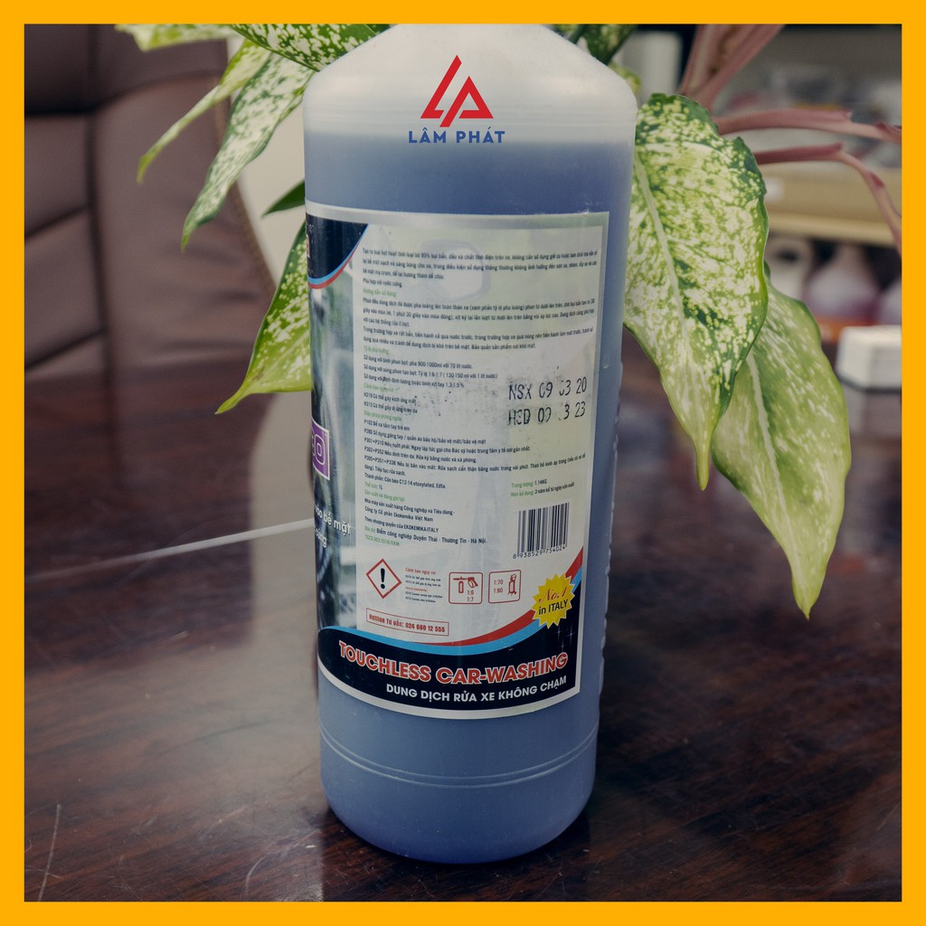 Dung Dịch Rửa Xe Không Chạm Ekokemika BIO30 - 1L