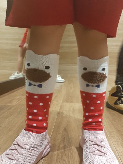 ĐÔI VỚ DÀI TỚI GỐI HÌNH THÚ ĐÁNG YÊU CHO BÉ GÁI TỪ 3T ĐẾN 10 TUỔI - chỉ có 1 size