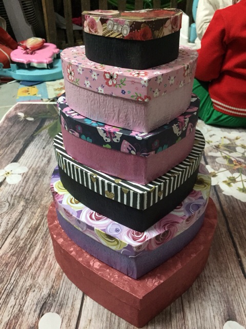 Hộp quà giá tận xưởng- hộp tim 10cm | BigBuy360 - bigbuy360.vn