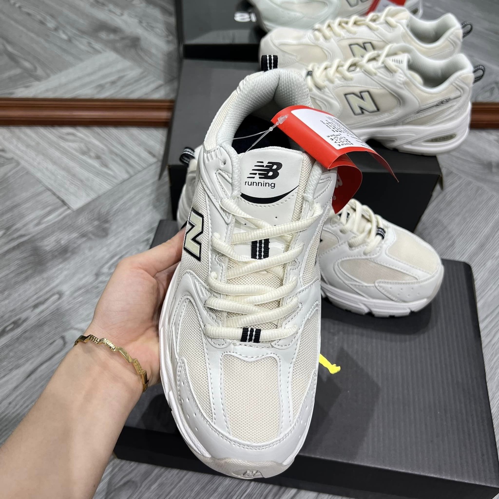 Giày Chữ N kem siêu nhẹ giày tập gym chạy bộ bền