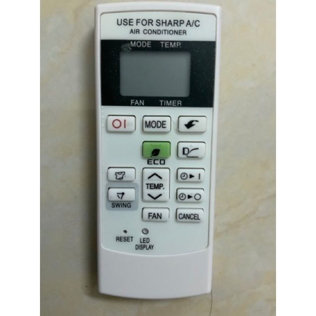 Điều khiển điều hoà Sharp Eco ( xanh lá)