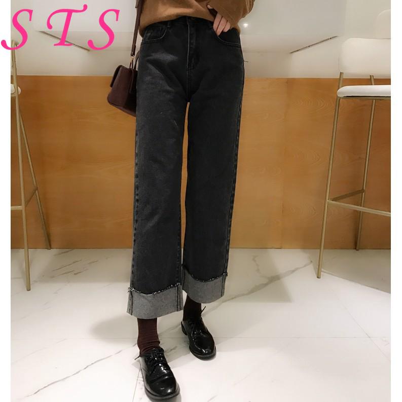 Quần jeans nữ ống rộng xắn gấu cá tính