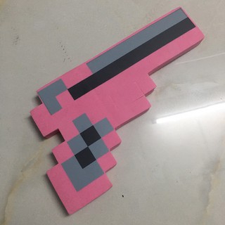 Đồ chơi súng lục hồng Minecraft