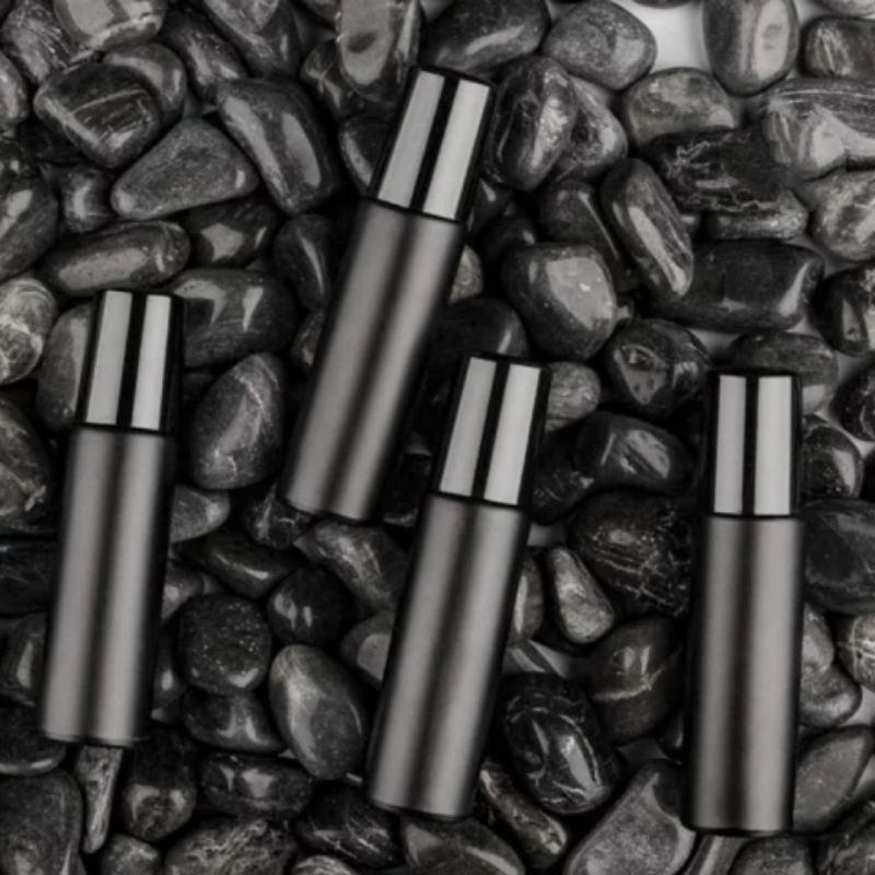 Hắc Lọ thủy tinh 10ml loại dầy bi lăn thép CHAI NẤP Màu đen đựng tinh dầu dubai chiết nước hoa cực kỳ sang trọng