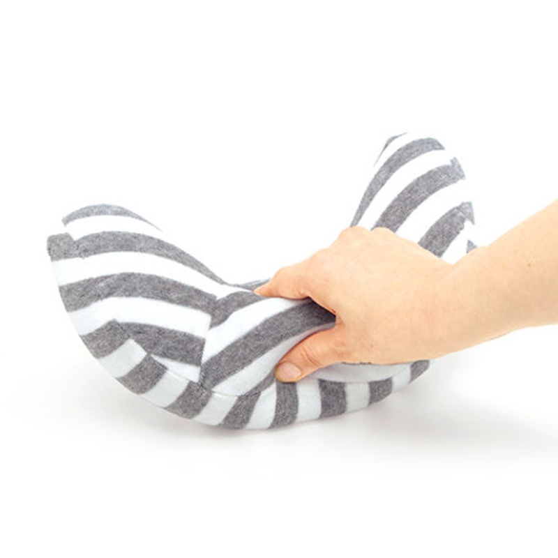 Gối Mềm Tựa Đầu Gắn Dây Đai An Toàn Xe Hơi Cho Bé