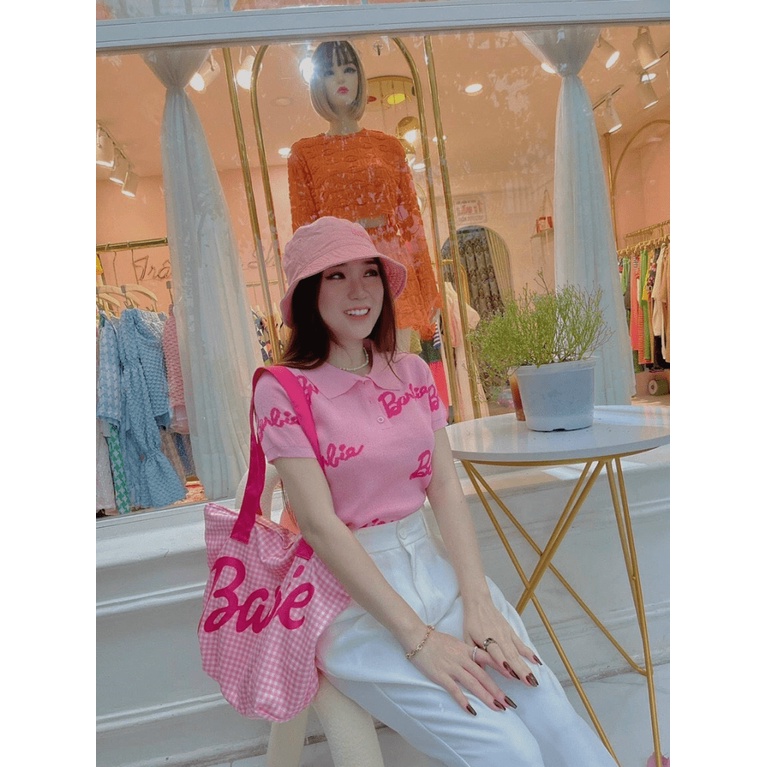 Áo Len Barbi Dễ Thương Được Các Chị Em Săn Đón UP