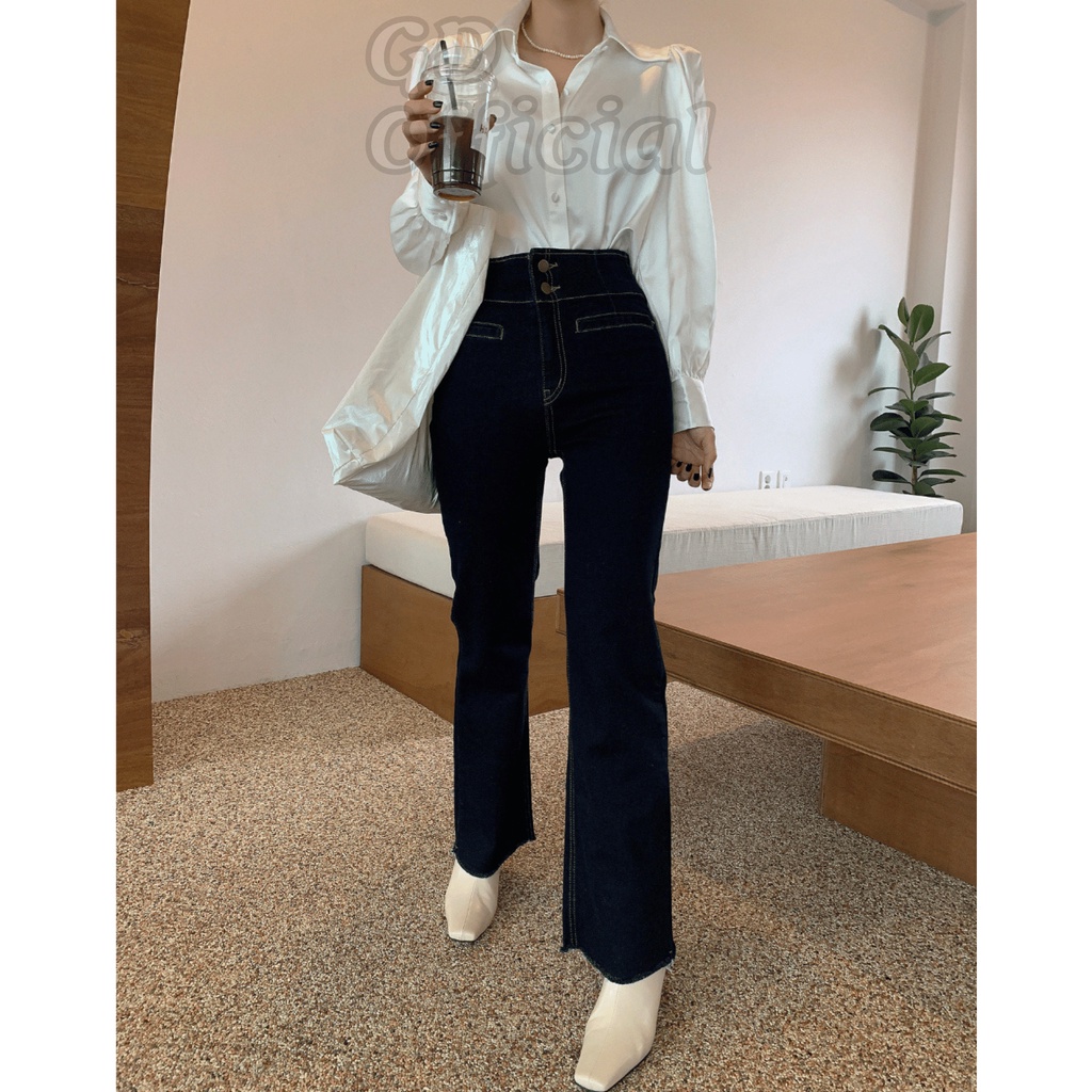 A13|Áo sơ mi lụa satin mềm mại cổ polo cho nữ màu be sáng sang trọng, cổ điển dáng rộng, dài tay GD Official