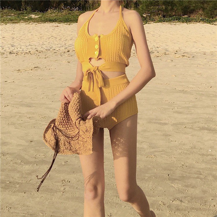 Đồ bơi 1 mảnh 3 màu thiết kế dây treo cổ thời trang gợi cảm | BigBuy360 - bigbuy360.vn