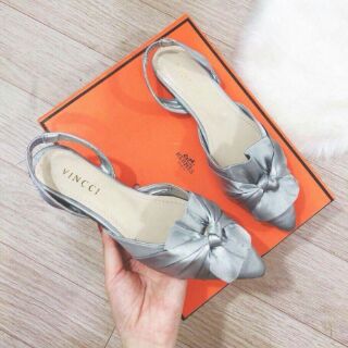 Giày bệt lụa satin sang chảnh