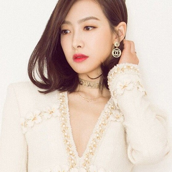 Bông tai kiểu tròn đính đá họa tiết hoa thời trang Hàn Quốc ngọt ngào và sang trọng