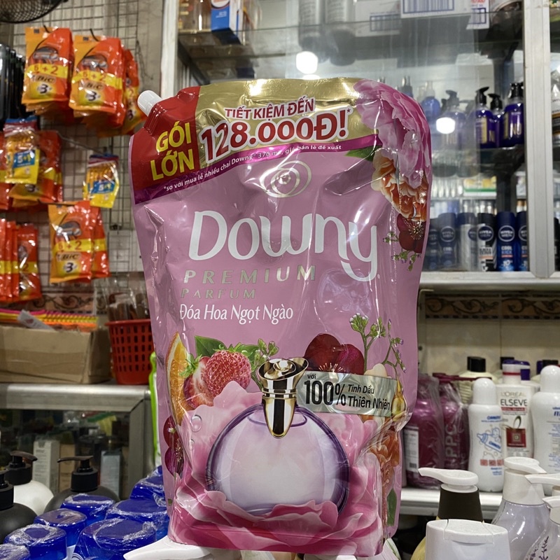 Nước Xả Vải Downy Đóa Hoa Ngọt Ngào 2.3l