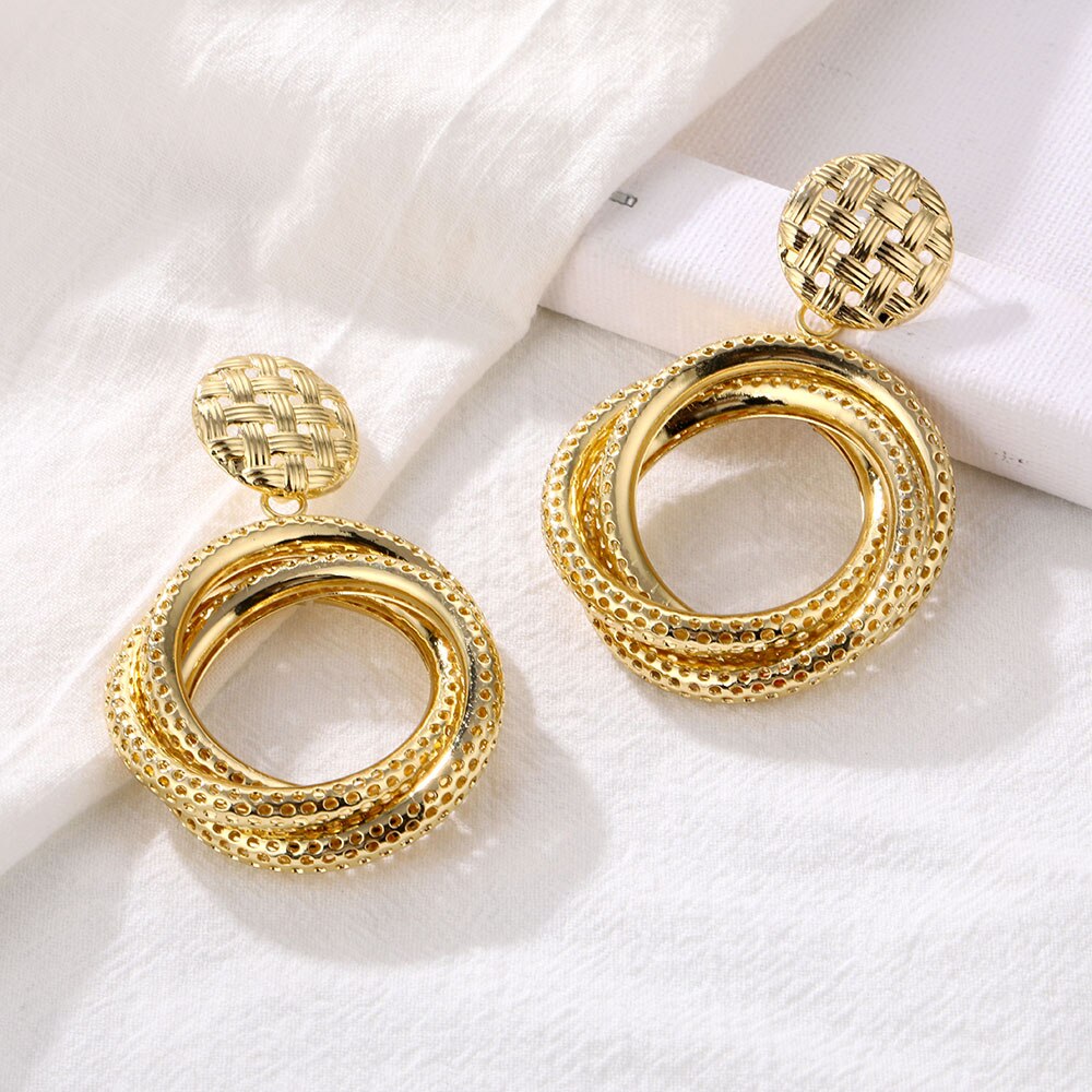 Khuyên tai kim loại phong cách vintage cho nữ