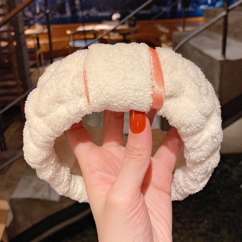 Băng Đô Nhung San Hô Thấm Hút Tốt Dùng Rửa Mặt/ Trang Điểm Tiện Dụng