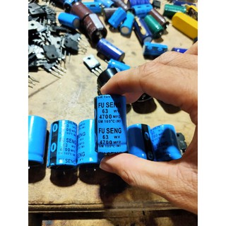 tụ 63V 4700uf