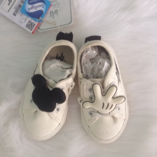 Giày mickey zara