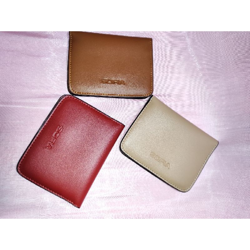 62.BIG BIG SALE💥🎉💰Ví nữ Sofia. KT 11x9x1cm. Mà đỏ đô, kem, bò. Giá 225.000đ. gảm 130.000đ