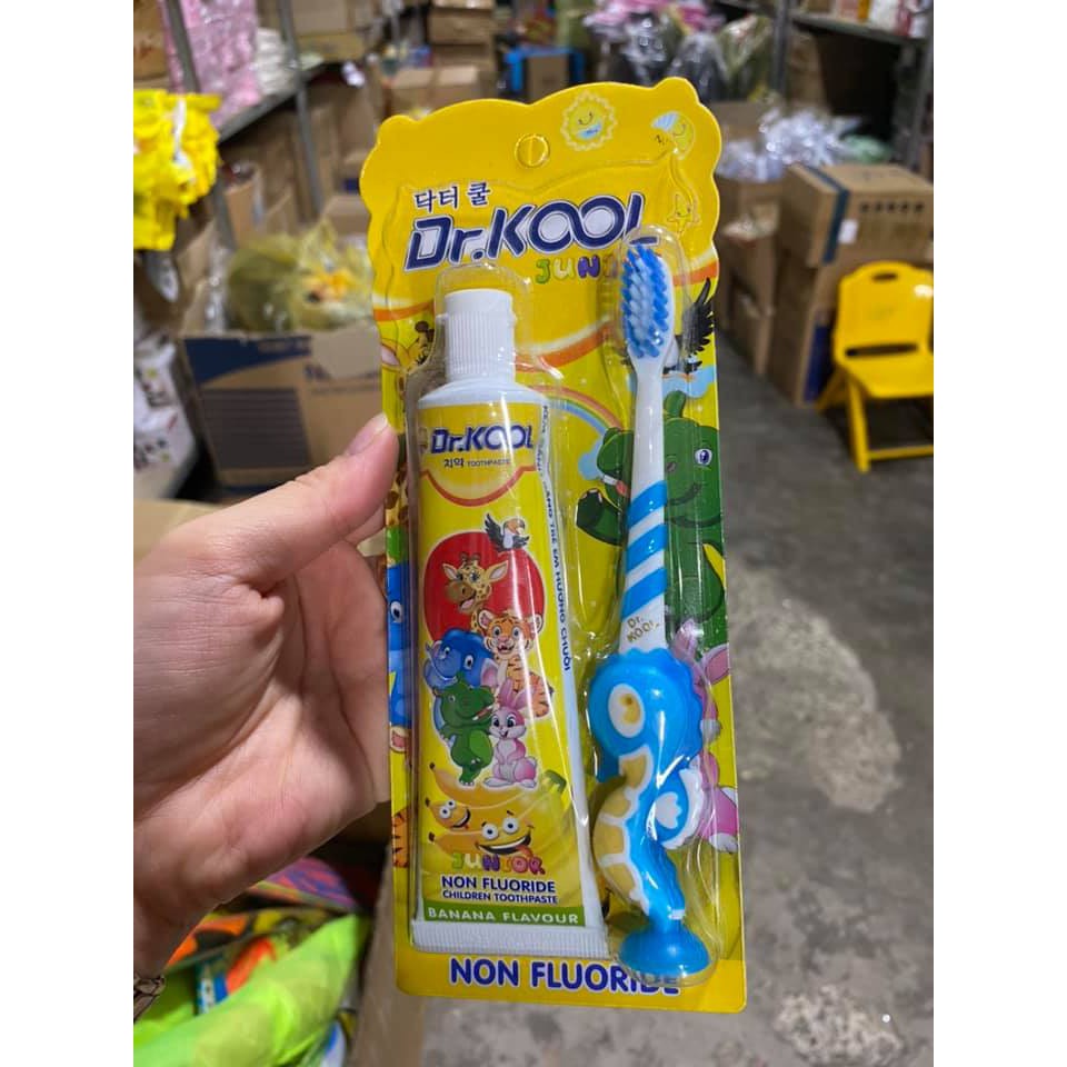 KEM ĐÁNH RĂNG DR.KOOL  TẶNG KÈM BÀN CHẢI CÁ NGỰA SIÊU XINH CHO BÉ