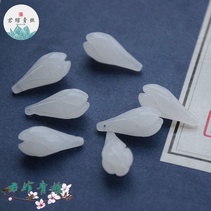 Khuyên Tai Đá Thạch Anh Tự Nhiên 10 * 22MM
