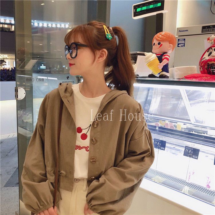 Áo khoác có nút 3 màu Trắng Kem Nâu